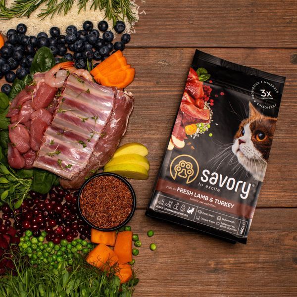 Сухий корм для кішок з чутливим травленням Savory зі свіжим м'ясом ягняти та індички 2 кг (4820232630082) 30082 фото